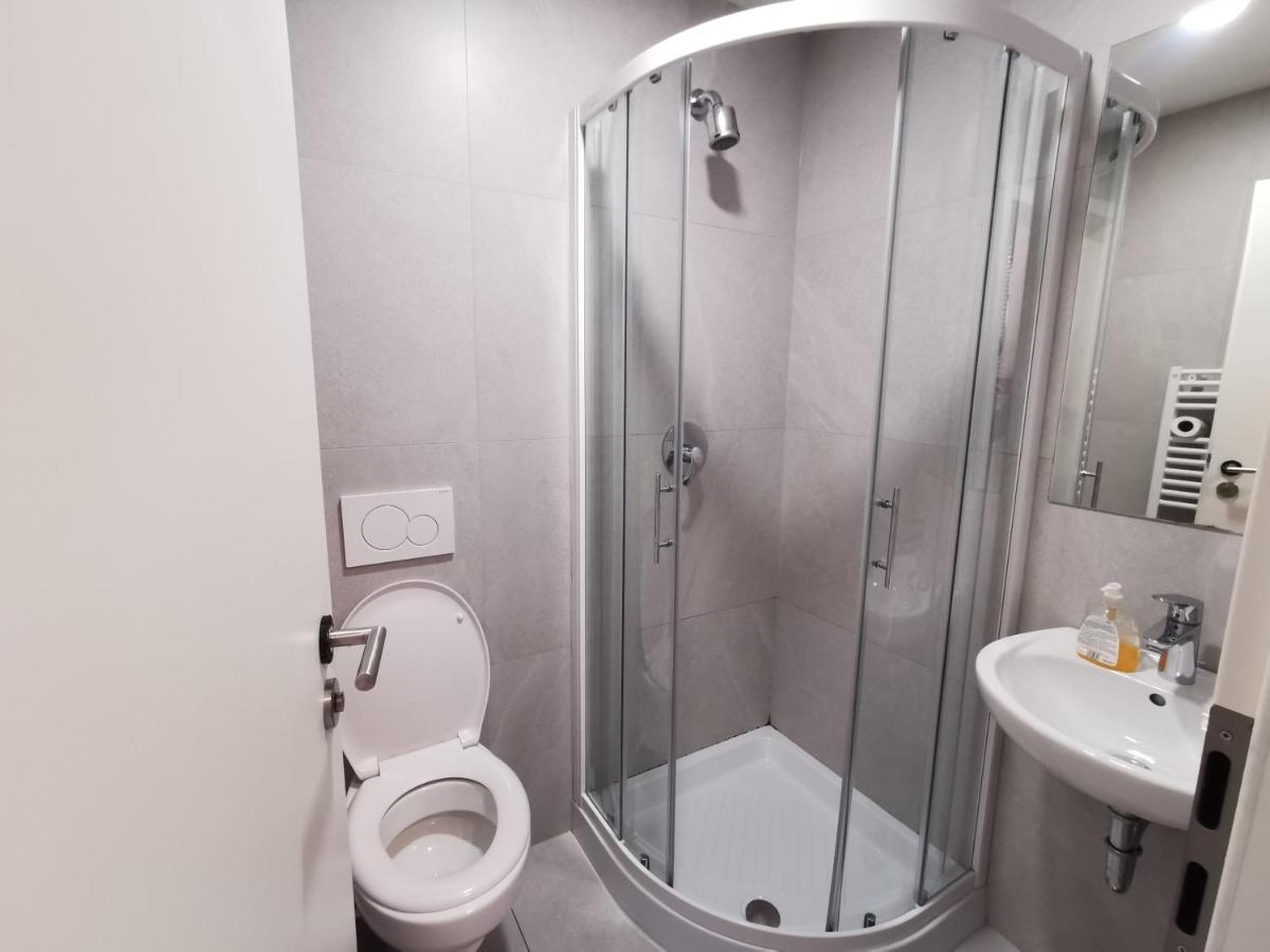 Simbol Rooms With Free Private Parking Любляна Экстерьер фото