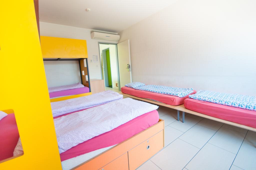 Simbol Rooms With Free Private Parking Любляна Номер фото