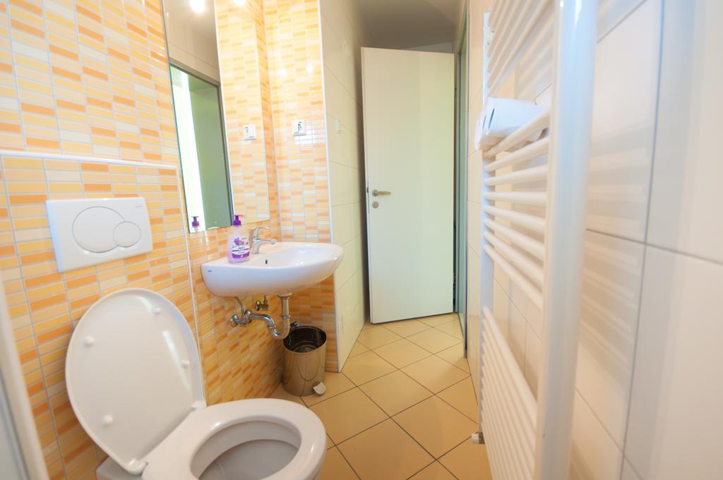 Simbol Rooms With Free Private Parking Любляна Номер фото