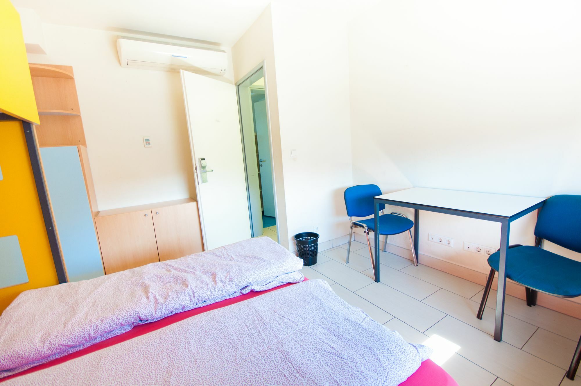 Simbol Rooms With Free Private Parking Любляна Экстерьер фото